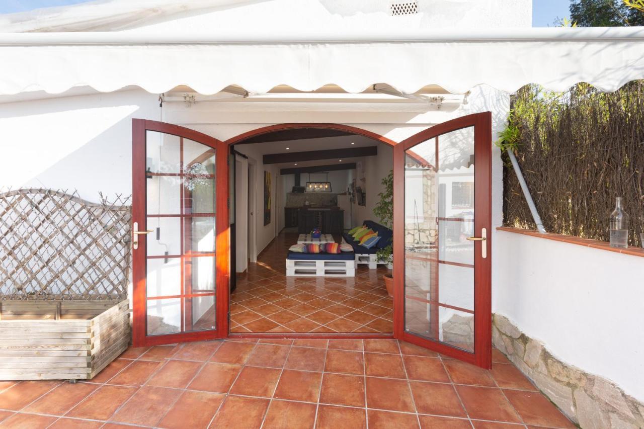 Detached villa for 6 People in Lloret de Mar Puigventos Eksteriør billede