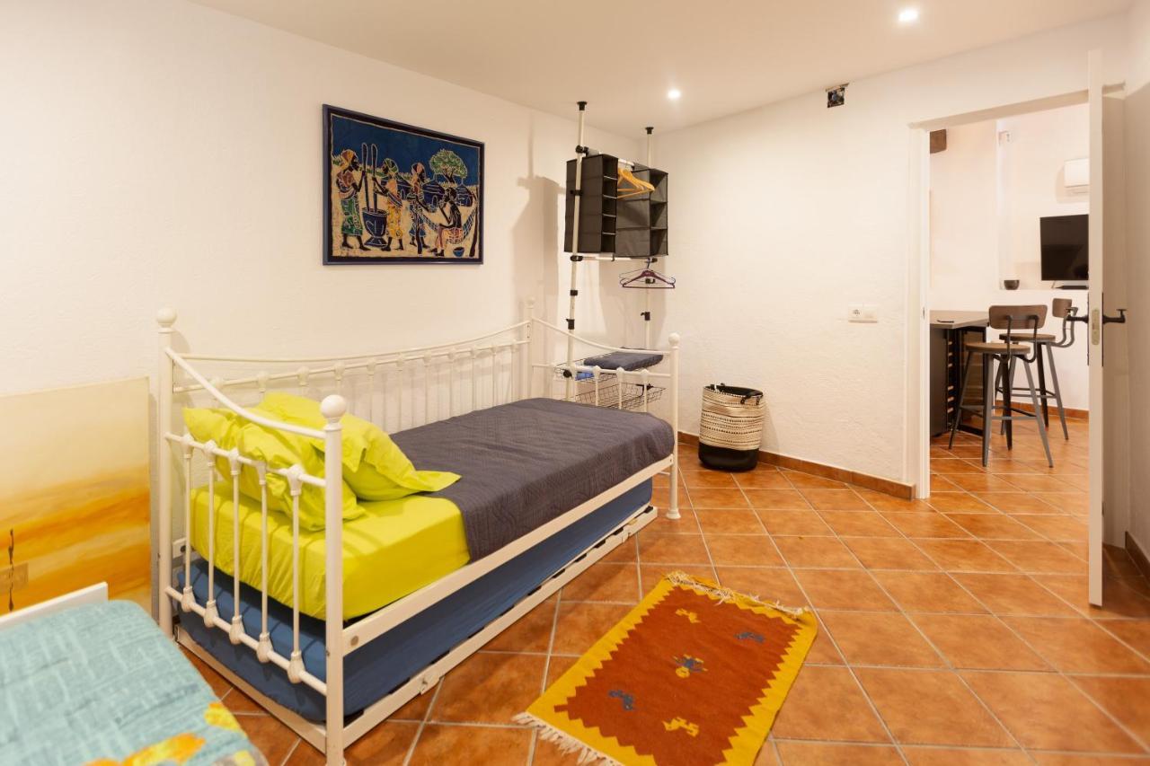 Detached villa for 6 People in Lloret de Mar Puigventos Eksteriør billede