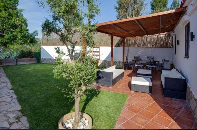 Detached villa for 6 People in Lloret de Mar Puigventos Eksteriør billede