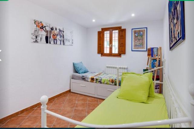 Detached villa for 6 People in Lloret de Mar Puigventos Eksteriør billede