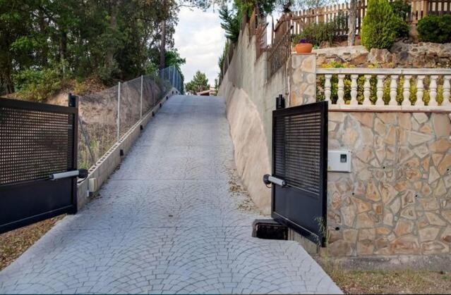 Detached villa for 6 People in Lloret de Mar Puigventos Eksteriør billede
